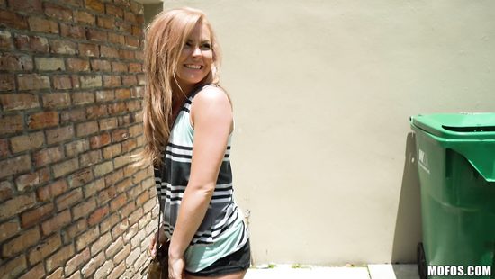 Backyard POV for a picked up slut