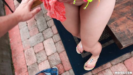 POV orgasms after she fucks in public