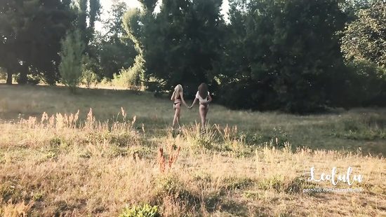 Outdoor POV sex on her holiday