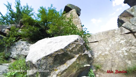 Sexy outdoor POV with a thin babe fucking