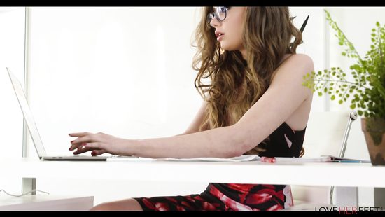 Bedroom fantasy after she steps out of the tub