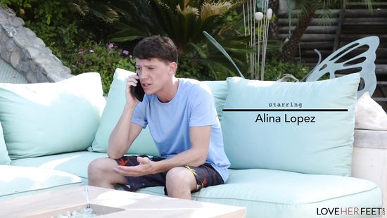 Brunette babe fucked in outdoor and jizzed on feet