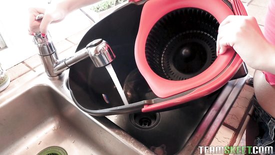 Deep vaginal makes redhead wanna swallow