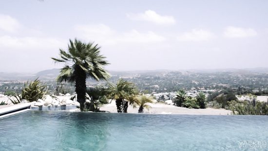 MILF endures heavy dong and sperm on face