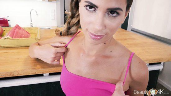 Appealing Latina teen fucked for cash