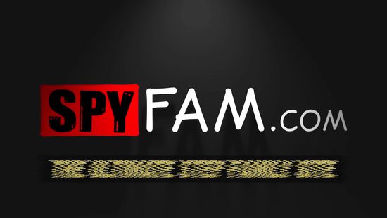 Skinny girlfriend loves being taped fucking