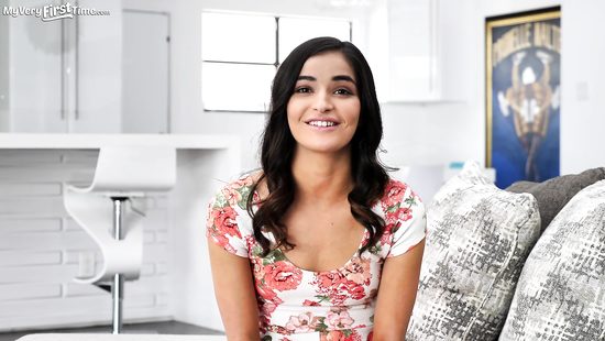 Big cock for teen Latina during casting