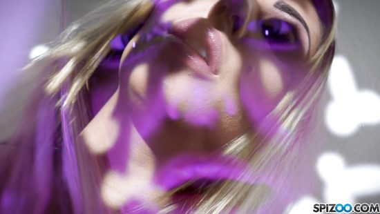 Cougar rides BBC in insane manners