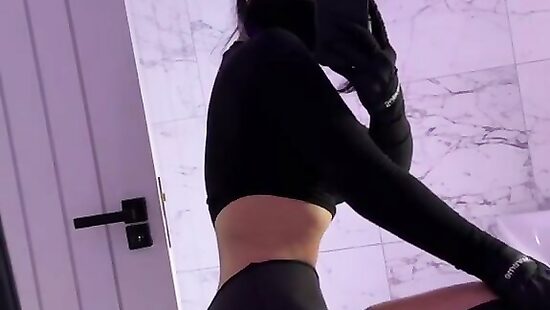 Я малышка????