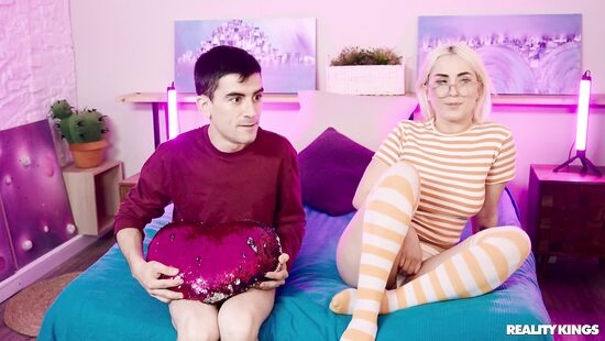 Help me build a computer and fuck me in the ass in the break