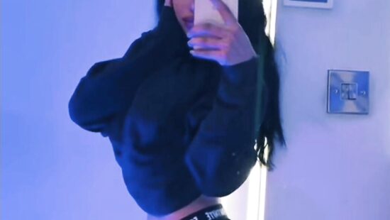 ;) я малышка