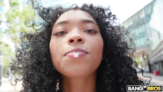 Hot sex on a hot coast