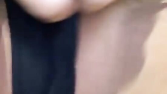 Знакомая шалит)