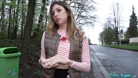 Please fuck me at the bus stop