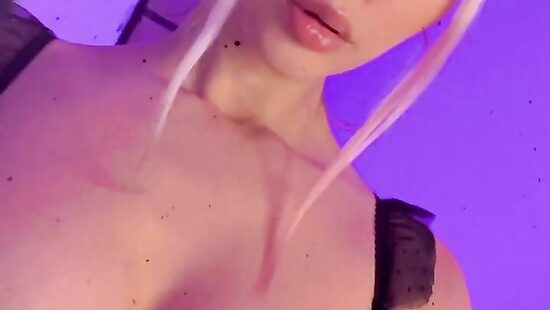 kiss me 