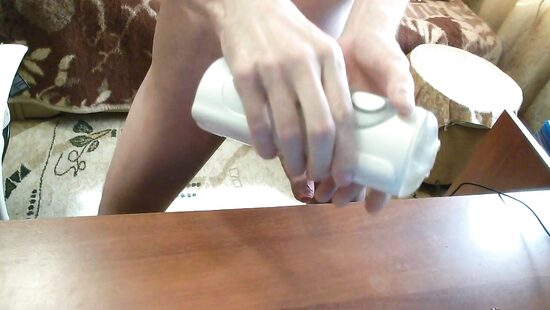 Развлечение Вячеслава Екимова с мастурбатором