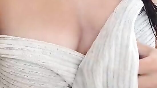 Знакомая подруга завлекает к себе в гости))