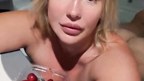 Не хватает кого-то рядом