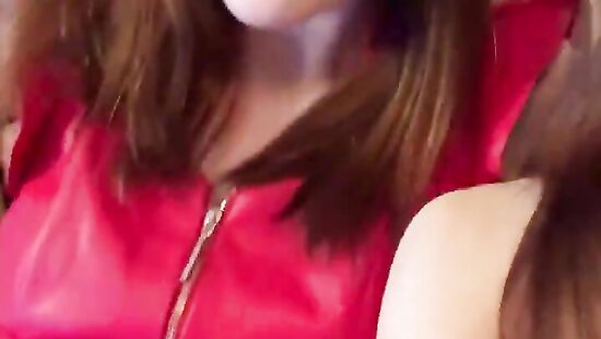 засветила письку