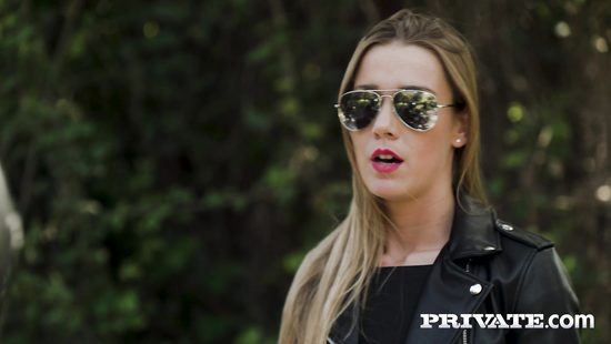 Nude bitches share same dick in unique XXX