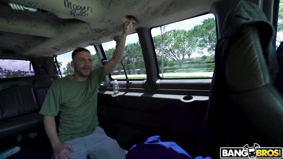 Bang bus anal suits amateur with deep pleasure