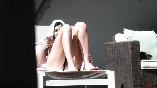 Foot fetish delight with her stepbrother