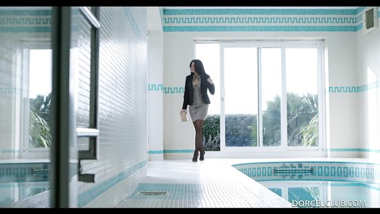 Elegant women provide fabulous foursome