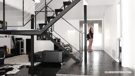 First time she's getting laid with stepdad