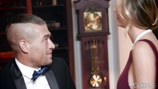 Blonde MIL tries anal with much younger bloke