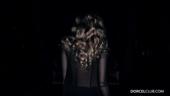 Midnight hard sex for a thin blonde