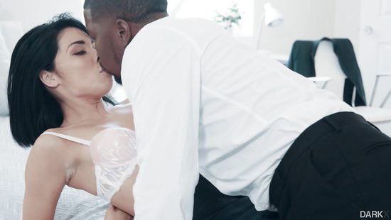 Teen on fire tries black