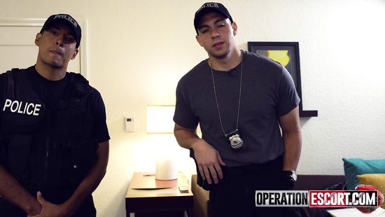 Curvy woman is in for her first DP experience