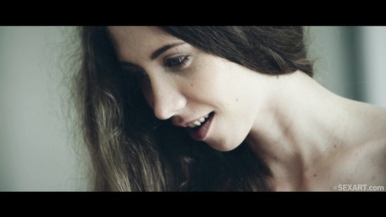 Couch sex with the slutty stepsis