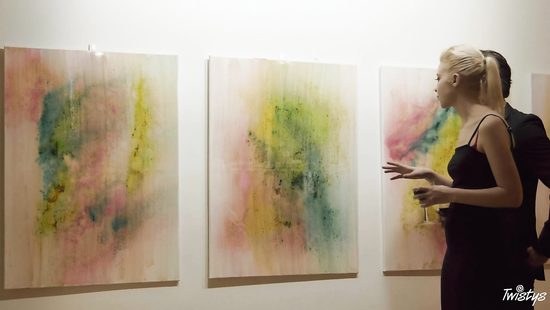 Deep anal makes her moan a lot