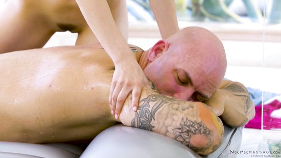 Tattooed dude gets off with the pretty nurse