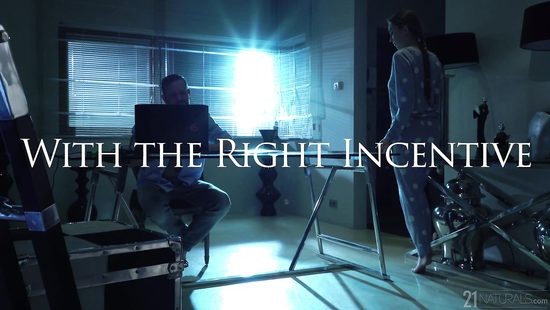 Attractive wife swallows a big deal of hot sperm