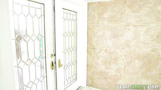 Lucky guy bangs a gorgeous MILF and her delicious secretary