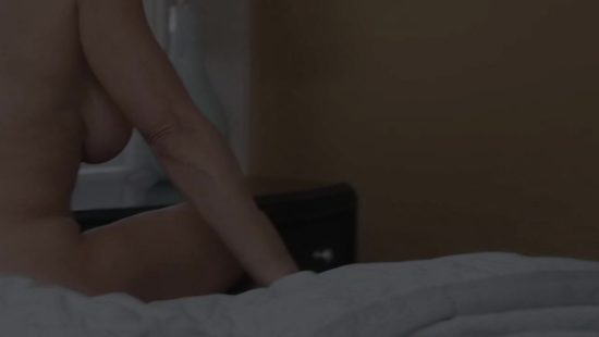 Crazy massage leads mommy to hardcore