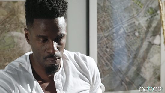 Black dude fucks hot blonde big time