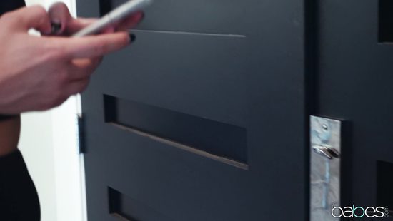 Black dude fucks hot blonde big time