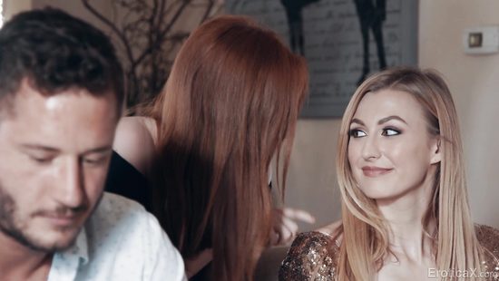 Boyfriend shows her the biggest inches she ever felt