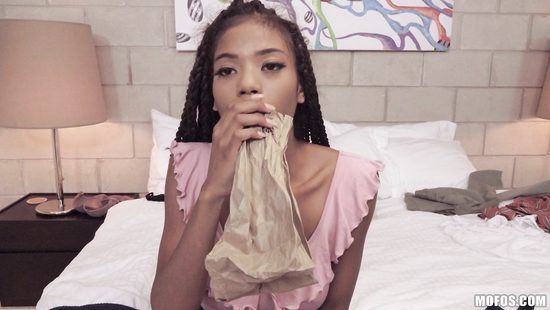 Ebony devours white inches in sexy POV