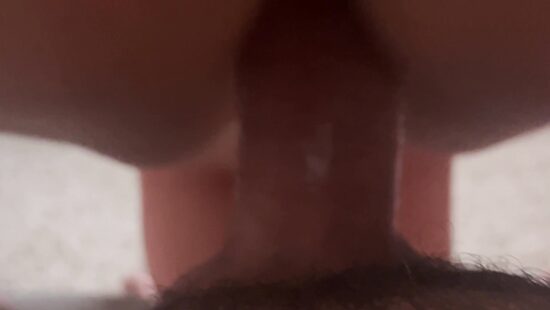 С пробкой в моей попке