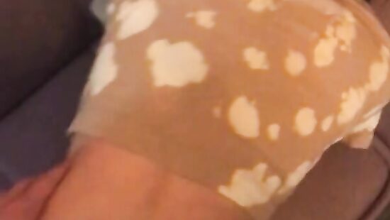 Как-то одним скучным вечером, подруга позвала в гости...