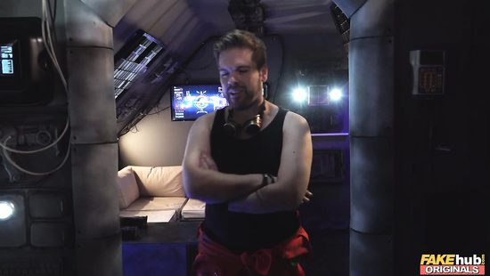 Space taxi drive fucks the princess of Mars insanely