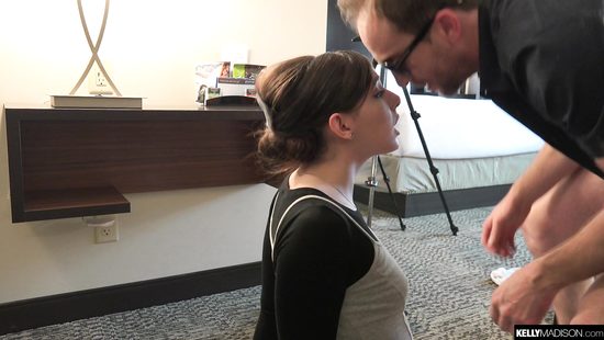 Elderly pervert bangs a young girl in a hotel room