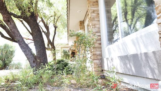 MILF gets intimate at home