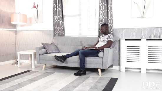 Black man fucks premium MILF in ruthless XXX