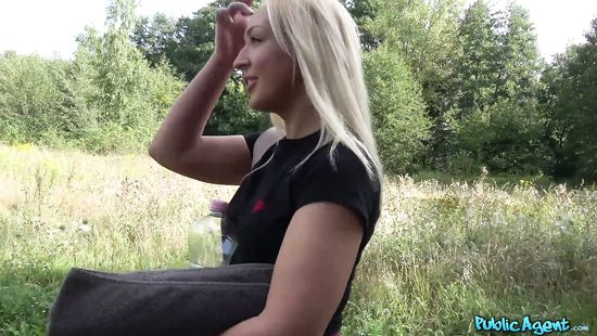 Picked-up slut girl fucks outdoors for money