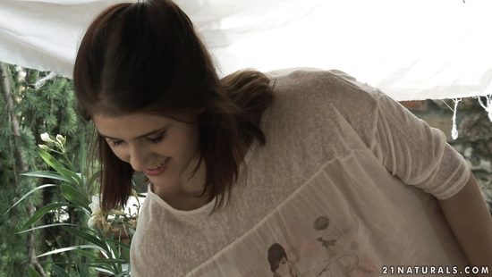 Teen sweetheart feels anal like a pro